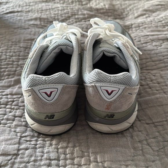 New balance 990v5 - Picture 3 of 4